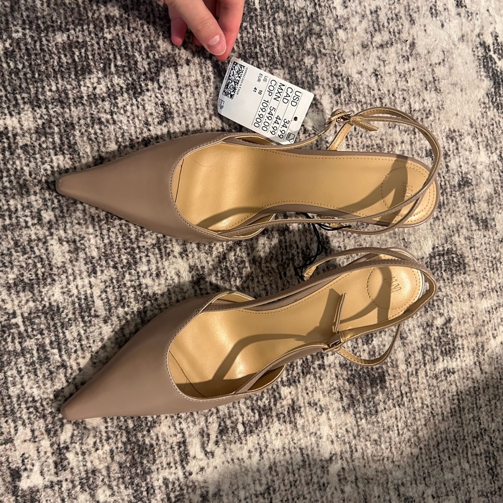 NWT H&M Strappy Heels
